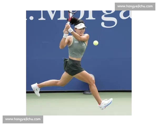 31 岁王雅繁三盘逆转！香港赛扛住赛点挺进 16 强