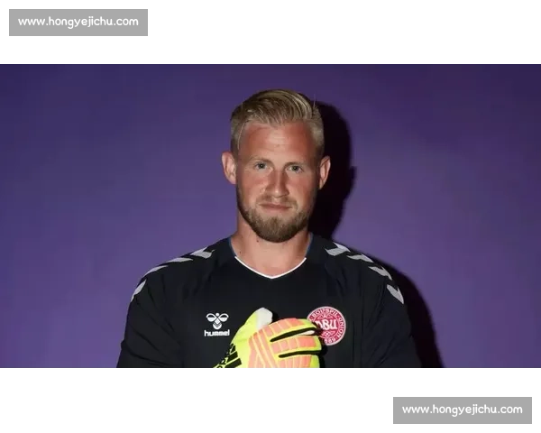 王知亮对决海耶斯引爆巅峰之战实力碰撞全解析背景前瞻胜负看点深度剖析